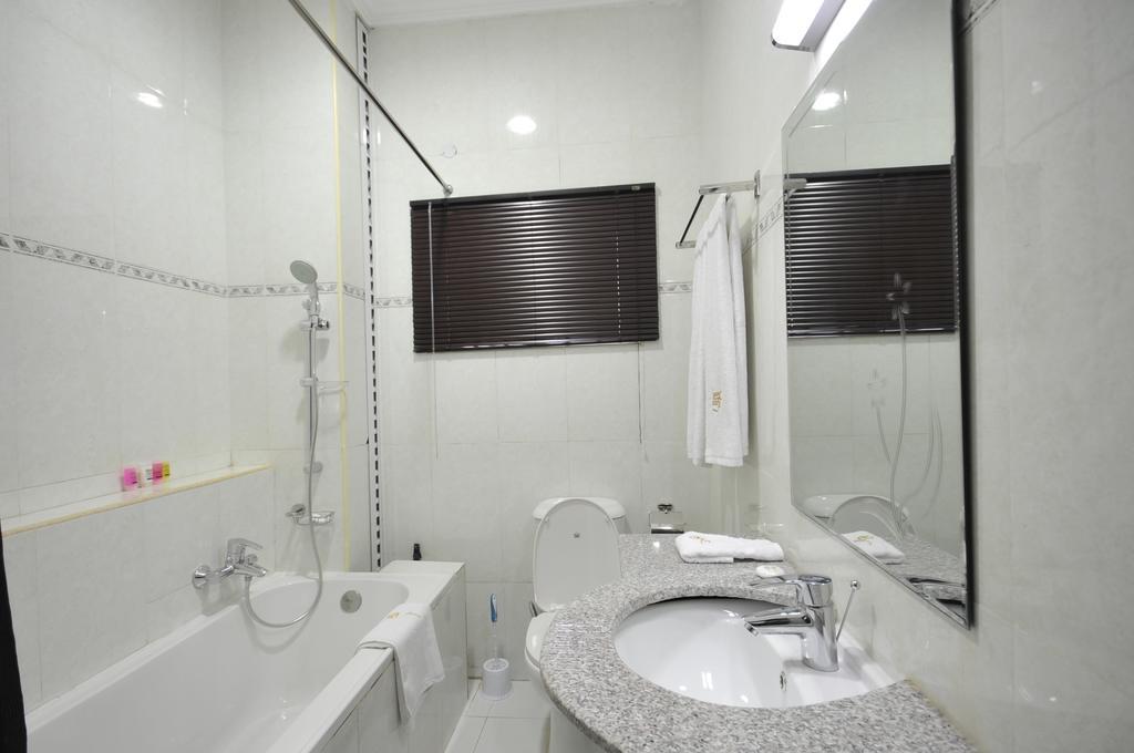 Sheer Luxury Apartments And Suites Абуджа Номер фото